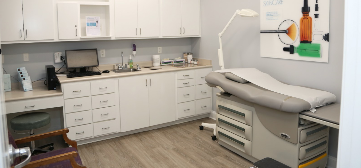 This location holds a long term absolute NNN lease